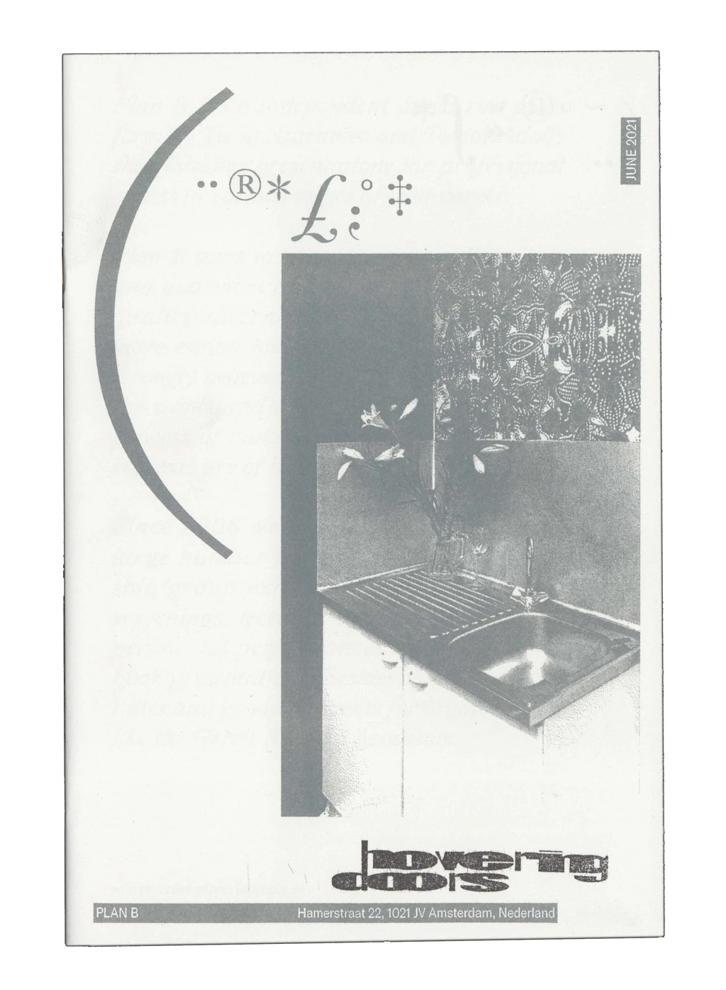 Hovering doors