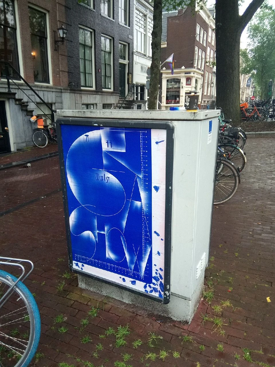 Graduation show’s campaign